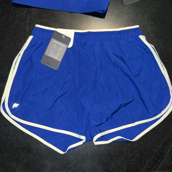 Fabletics Admiral Blue workout set - Picture 2 of 9